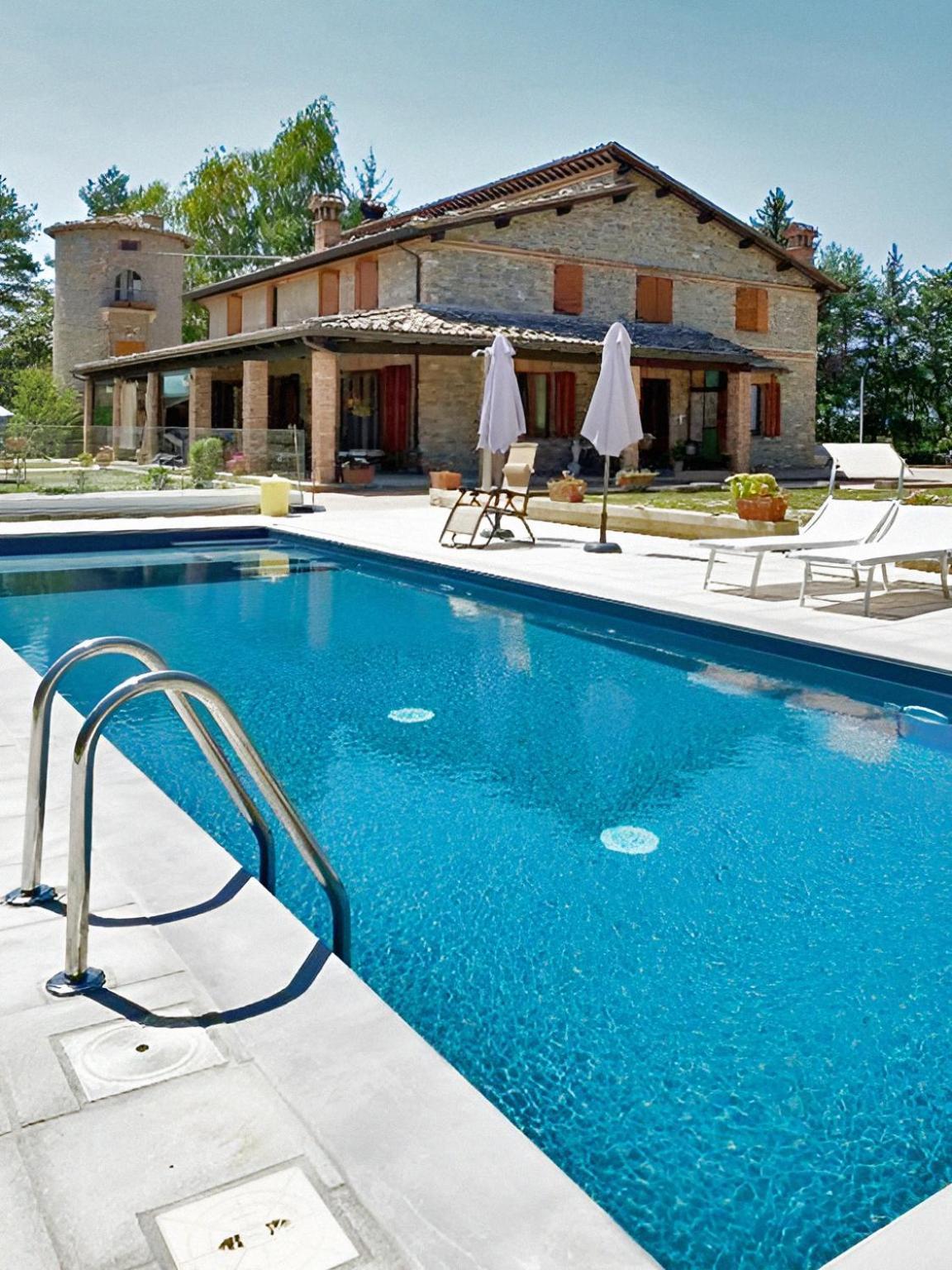 Villa Montegenco Comunanza Eksteriør bilde