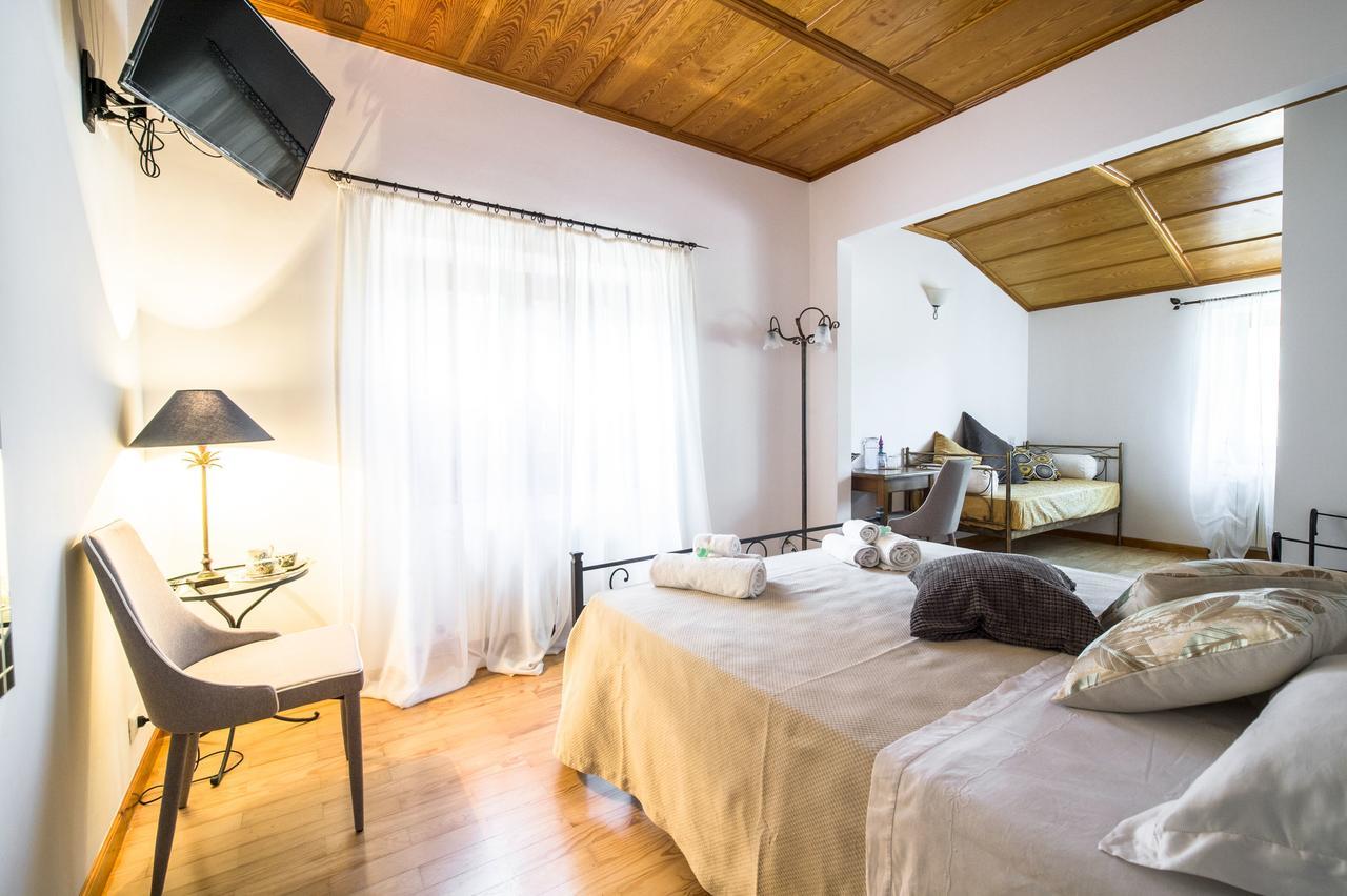 Villa Montegenco Comunanza Eksteriør bilde